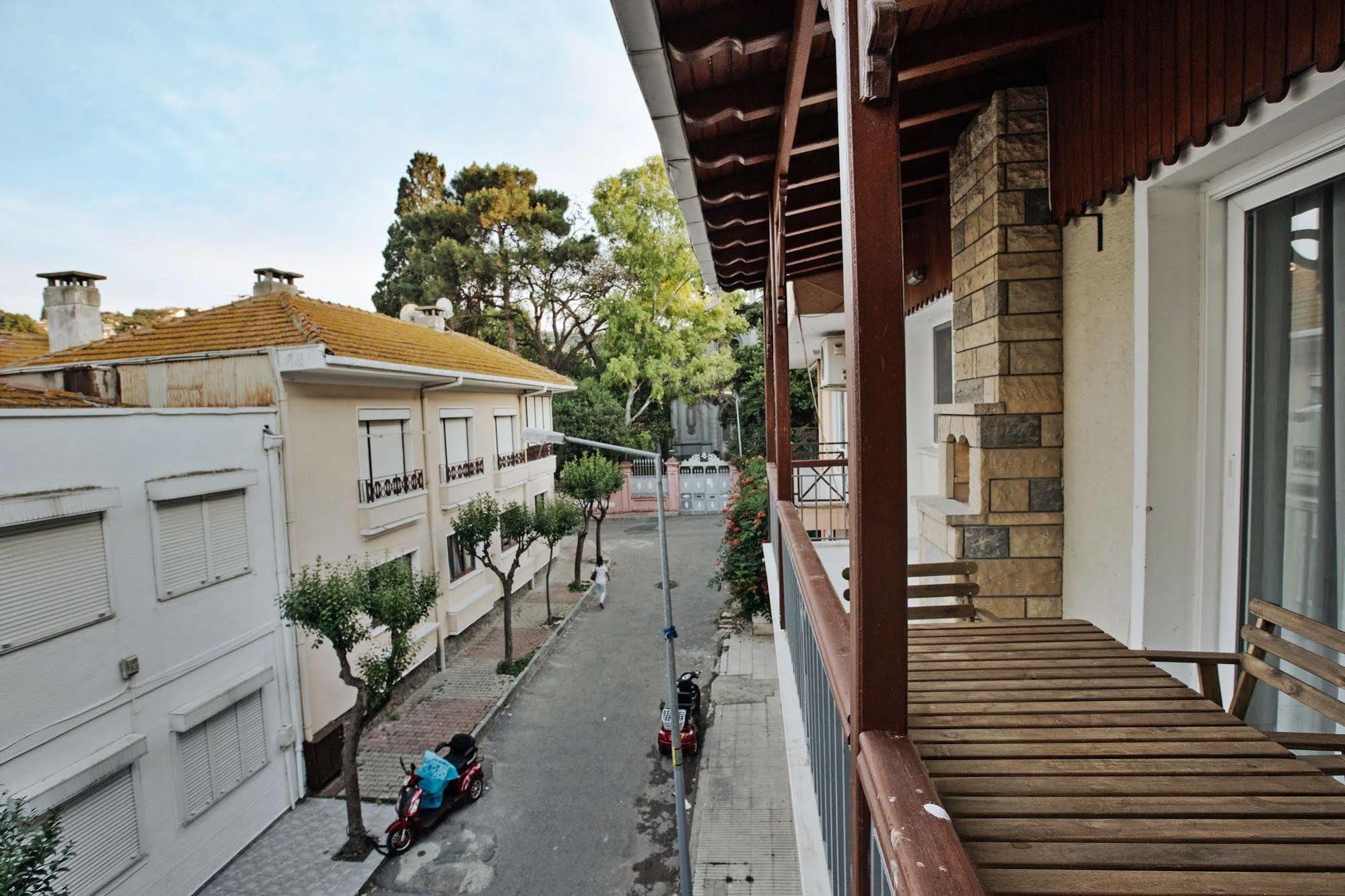 Bueyuekada Apart Hotel - Yeni Apart Adalar Exteriör bild