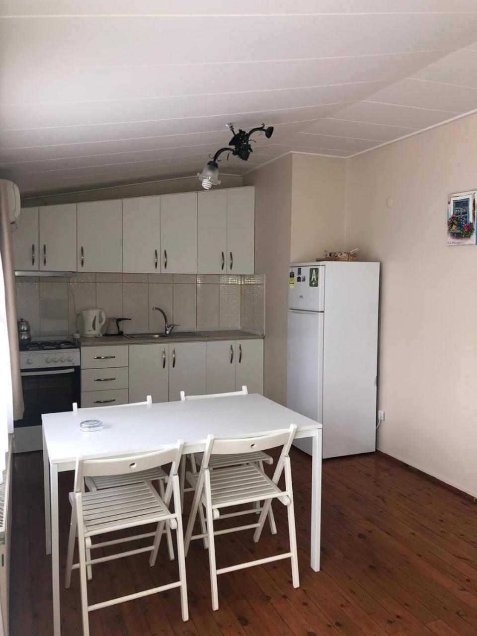 Bueyuekada Apart Hotel - Yeni Apart Adalar Exteriör bild